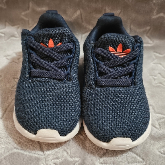 Size 5k toddler blue Adidas shoes - Picture 1 of 6